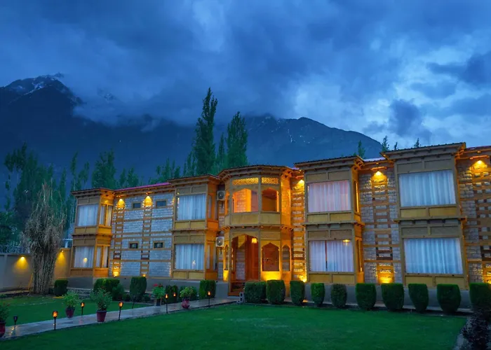 Khar Hotel